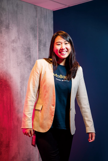 1988年出生的王易如，認為比起成功，更害怕失去既有的文化，讓許多亞洲企業不敢踏出去，因此她想把矽谷的放手一搏心法帶回台灣。